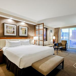 Studio Las Vegas Strip View & Balcony